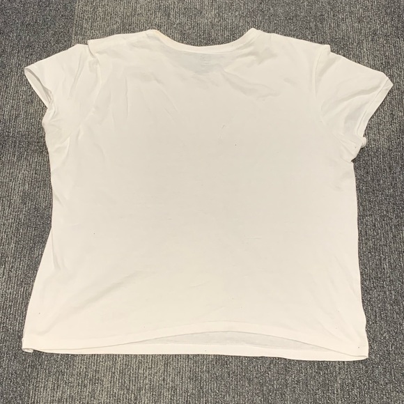 TWO (2) Ecko Unlimited Classic White Short Sleeve Shirts - Picture 5 of 7
